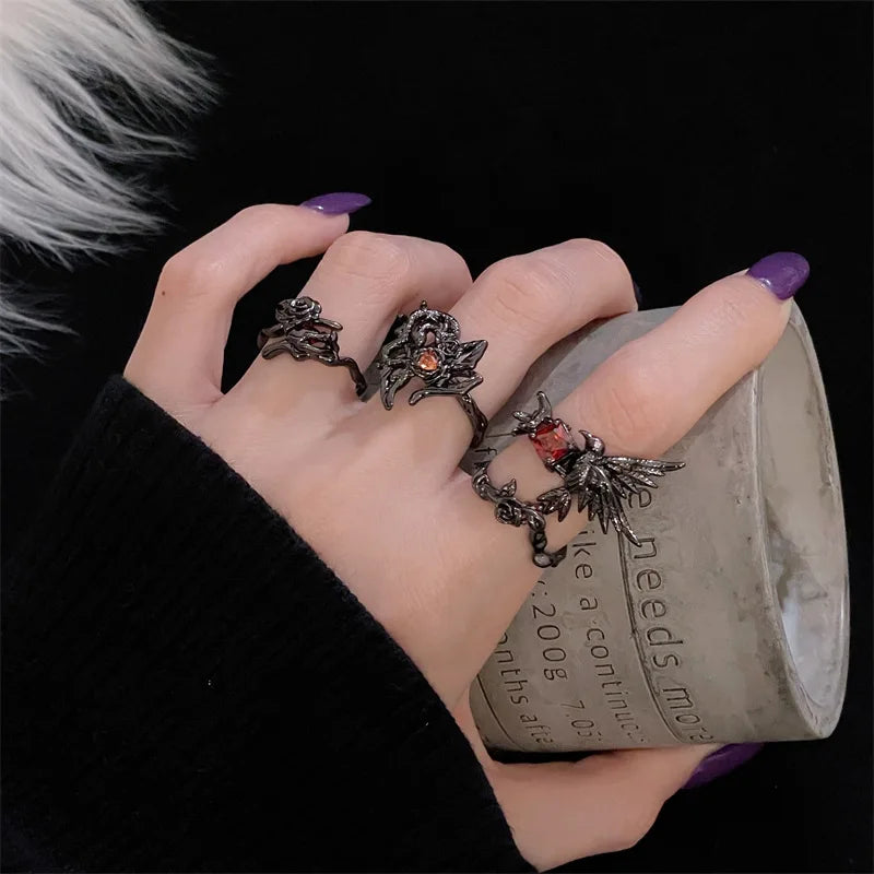 Black Crow Gothic Ring – Punk Statement Jewelry & Alternative Fashion Accessory